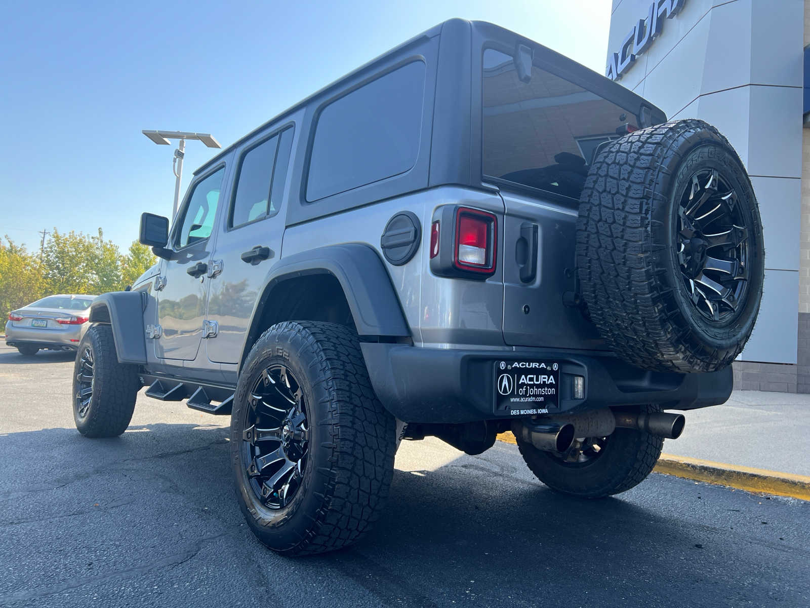 2018 Jeep Wrangler Unlimited Sport S 27