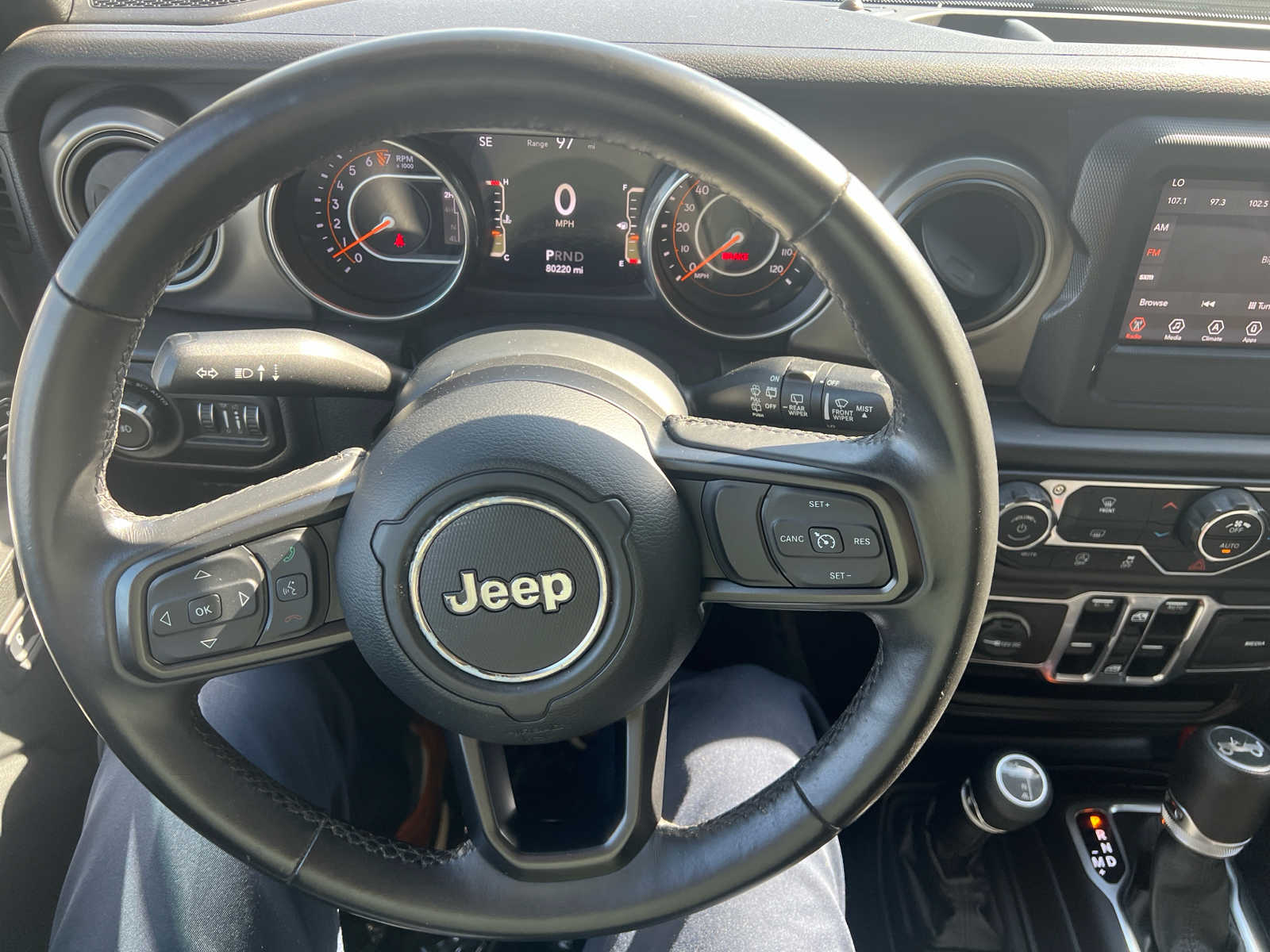 2018 Jeep Wrangler Unlimited Sport S 32