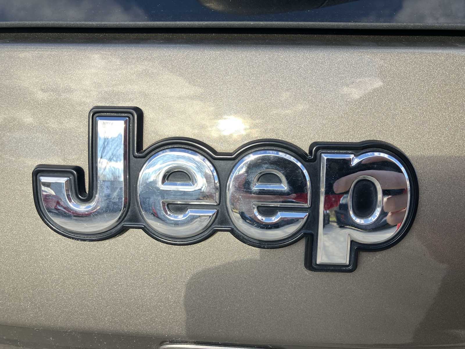 2016 Jeep Cherokee Latitude 11