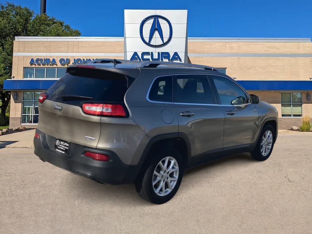 2016 Jeep Cherokee Latitude 8