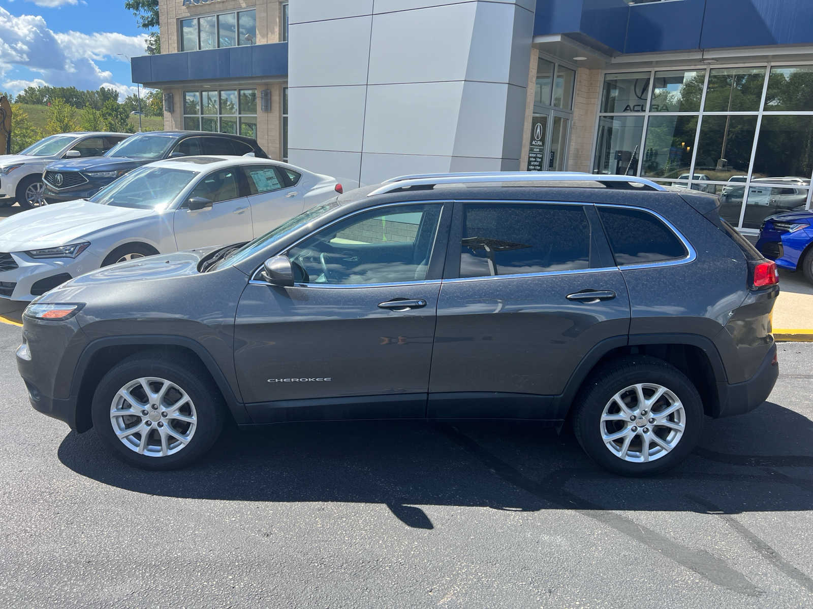 2017 Jeep Cherokee Latitude 2