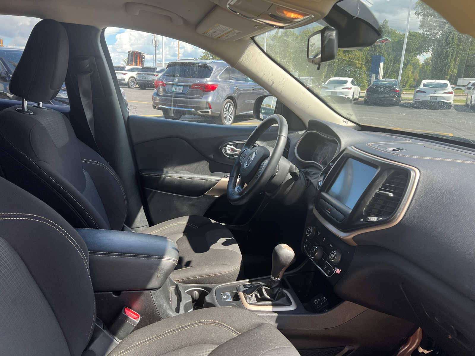 2017 Jeep Cherokee Latitude 8