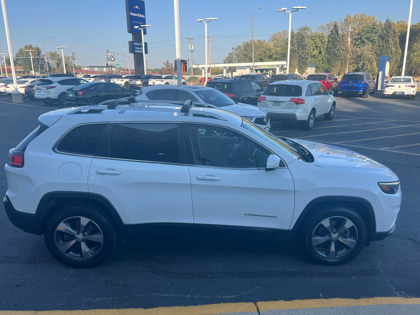 2019 Jeep Cherokee Limited 8