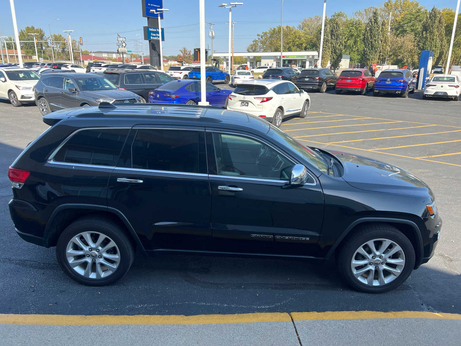 2017 Jeep Grand Cherokee Limited 9