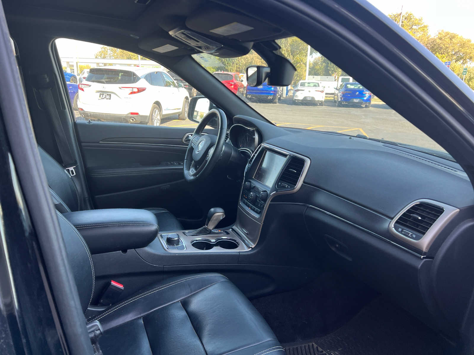 2017 Jeep Grand Cherokee Limited 10