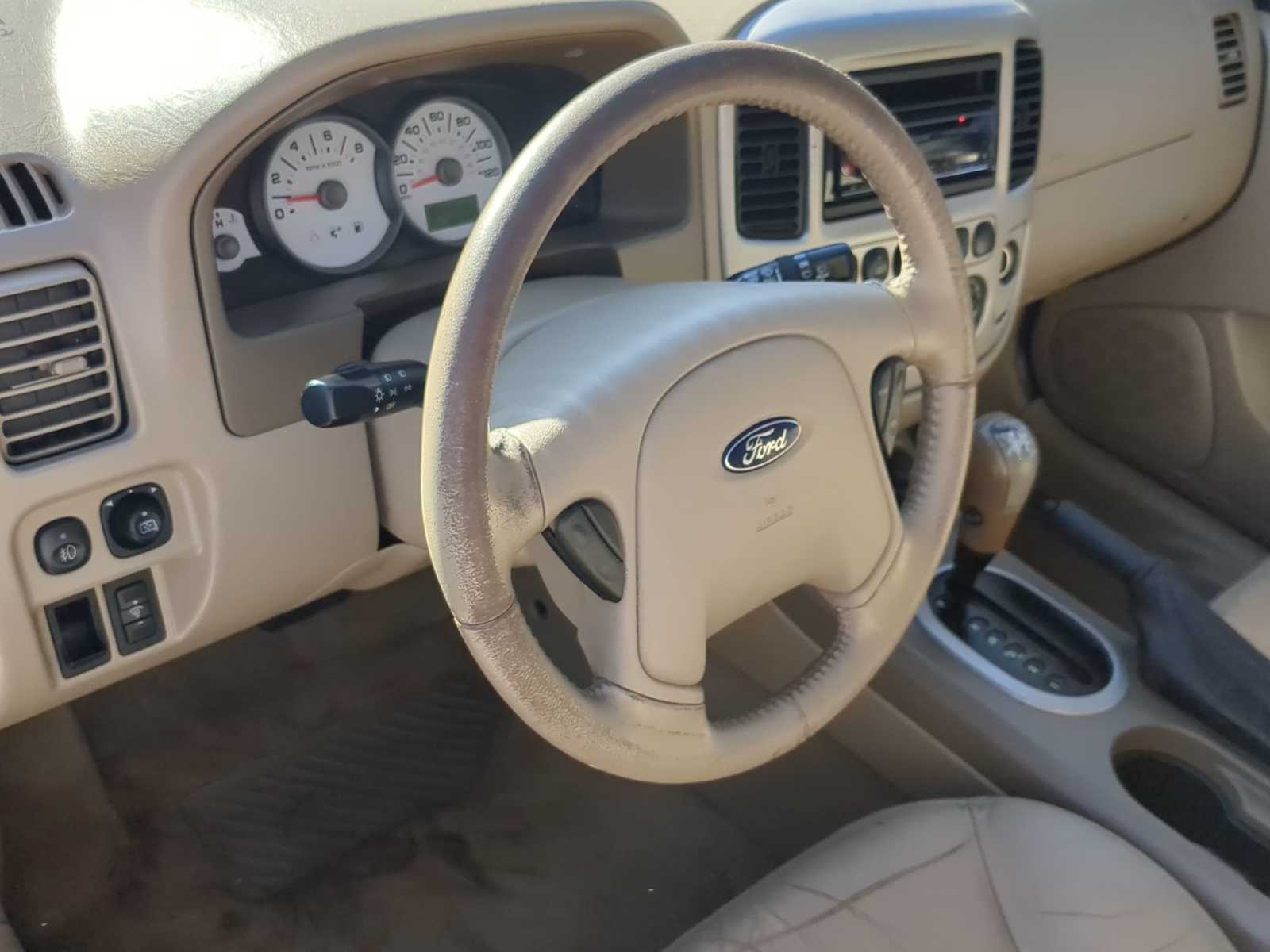 2006 Ford Escape XLT Sport 10