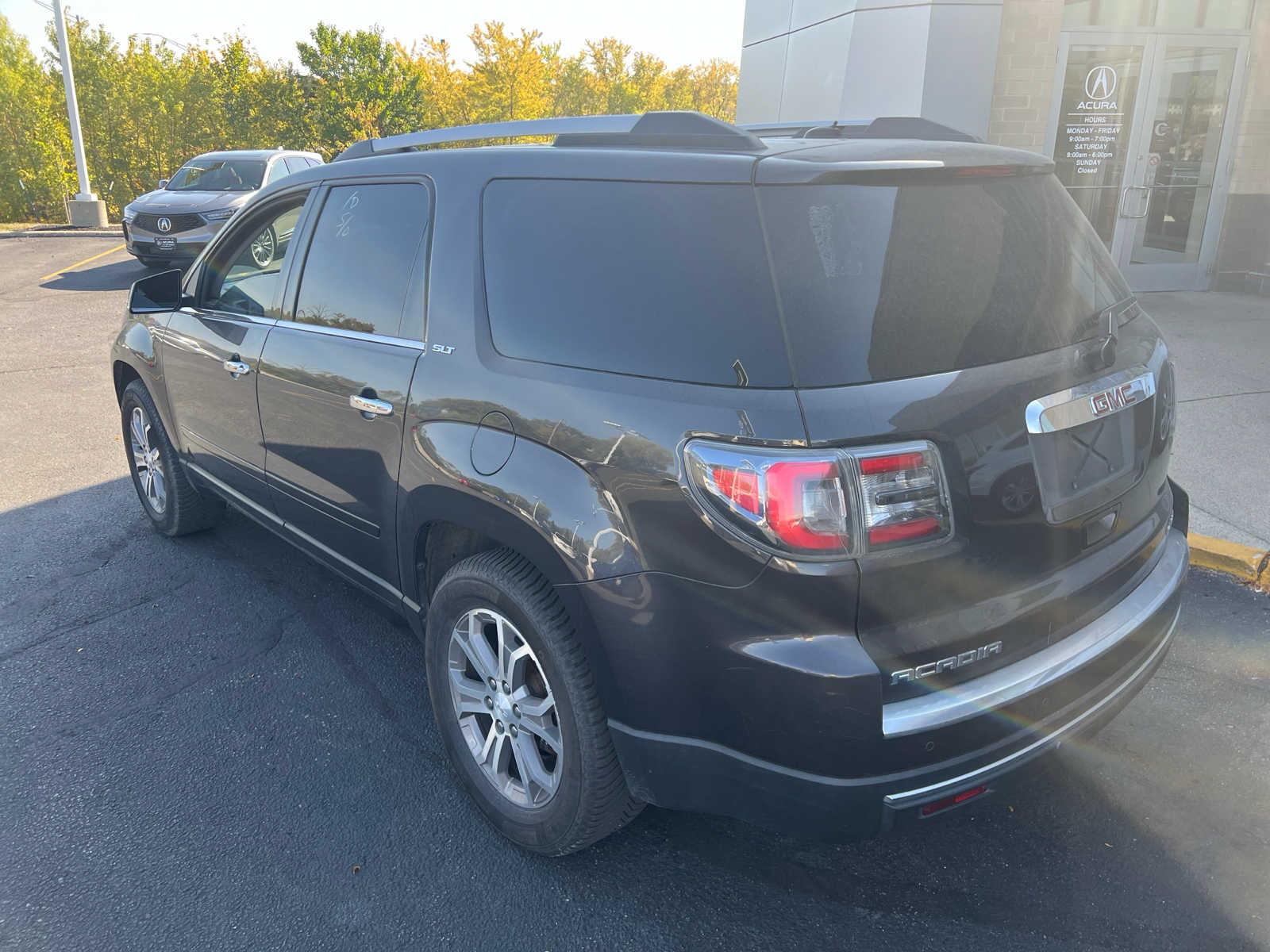 2014 GMC Acadia SLT 17