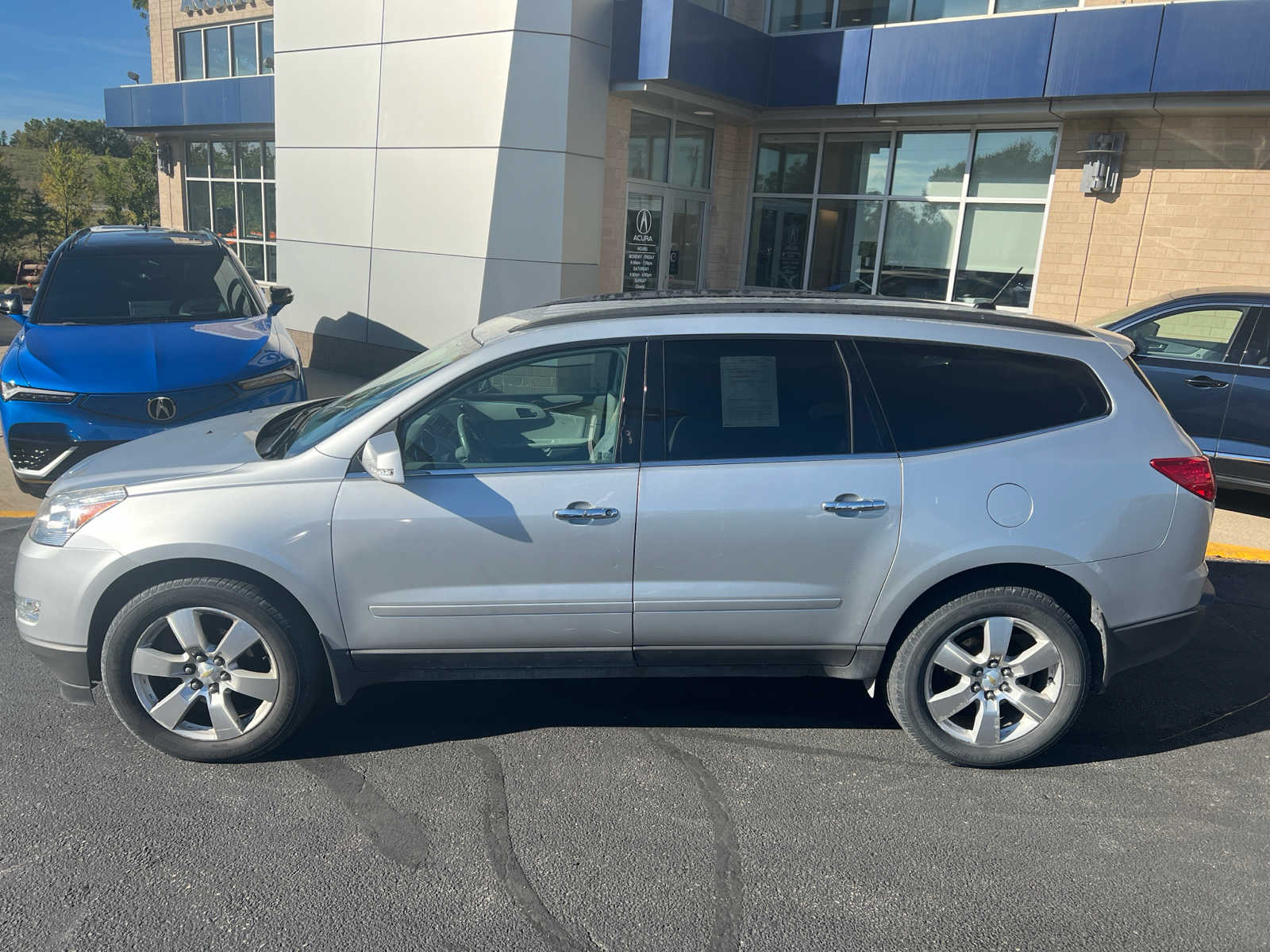 2012 Chevrolet Traverse LT w/1LT 3