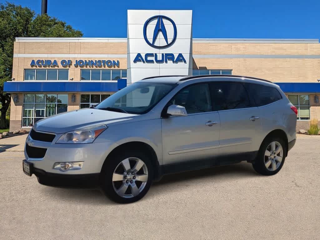 2012 Chevrolet Traverse LT w/1LT 4