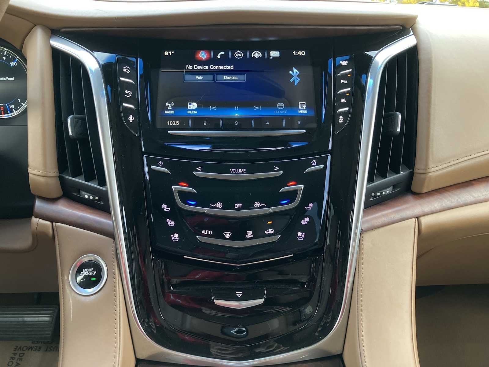 2016 Cadillac Escalade Platinum 23