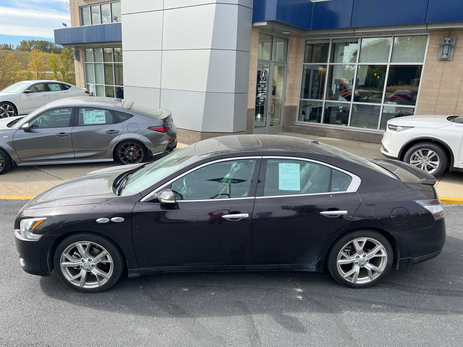 2012 Nissan Maxima 3.5 SV w/Sport Pkg 3