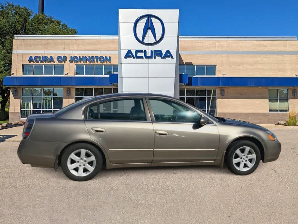 2002 Nissan Altima SL 9