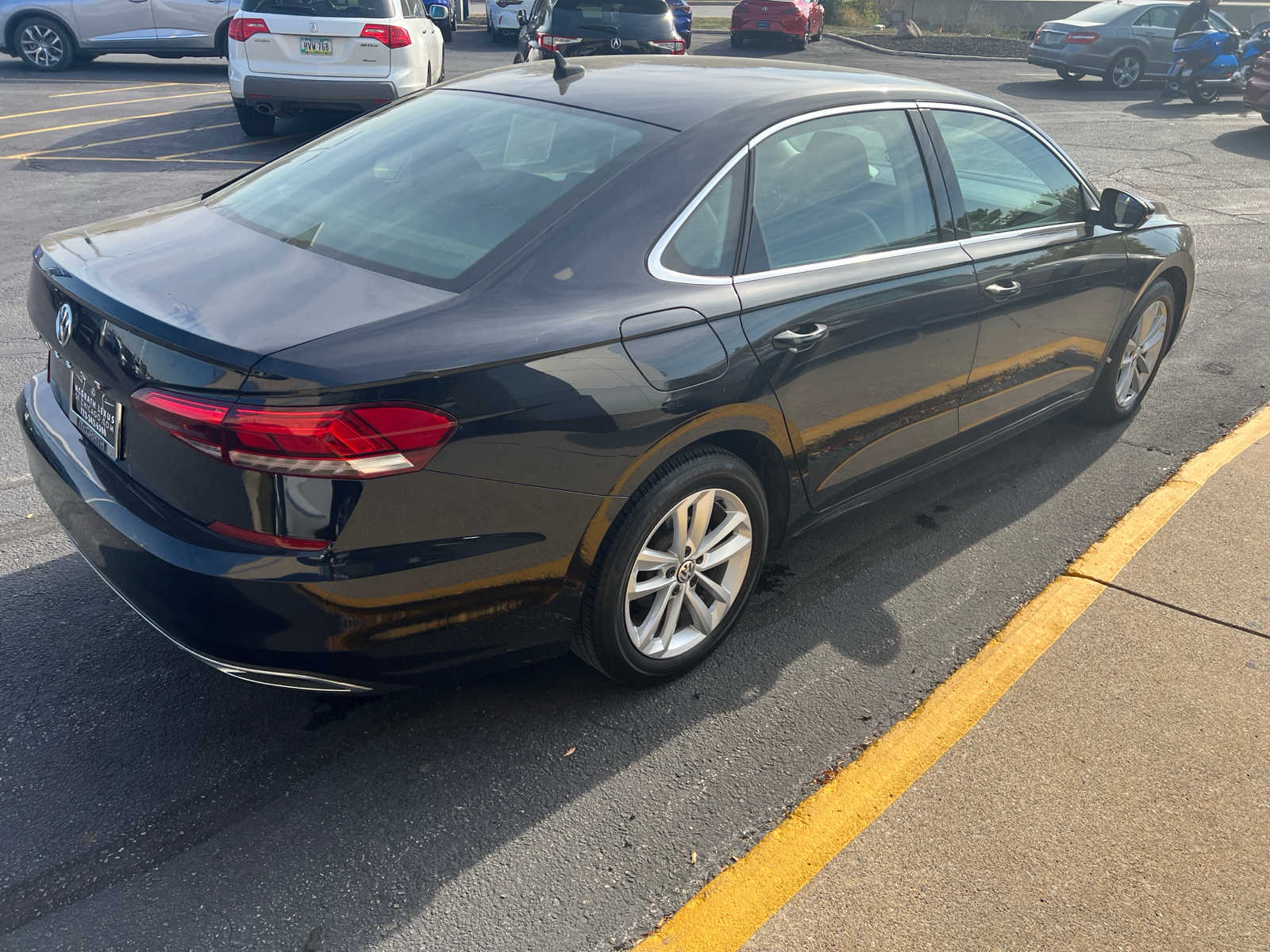 2020 Volkswagen Passat 2.0T SE 16