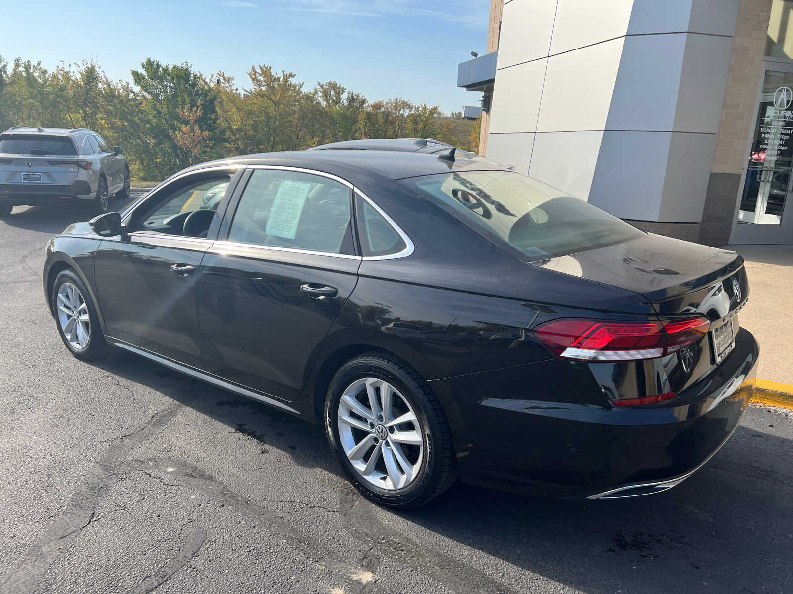 2020 Volkswagen Passat 2.0T SE 17