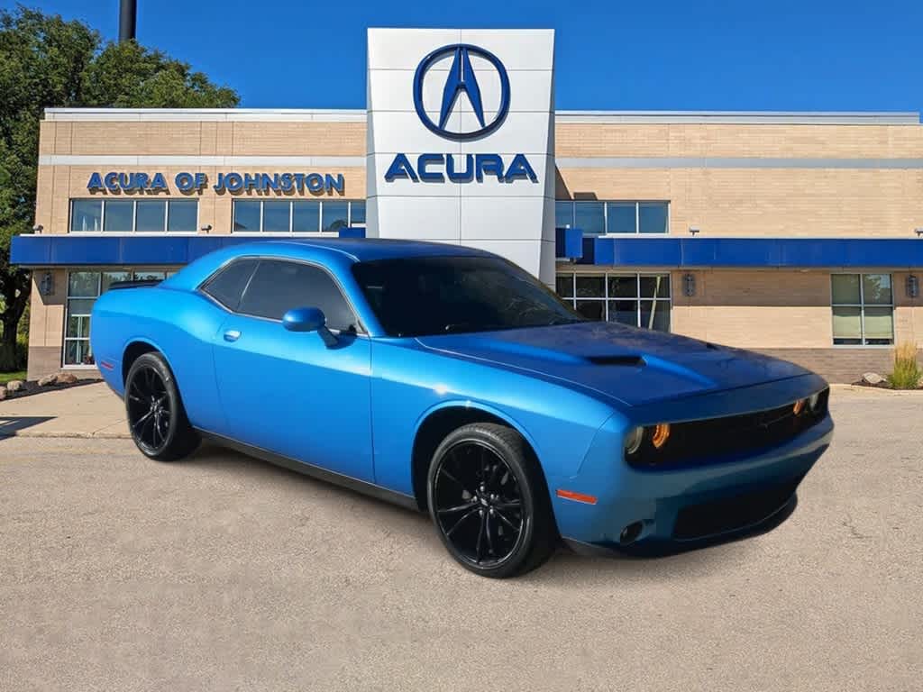 2018 Dodge Challenger SXT 2