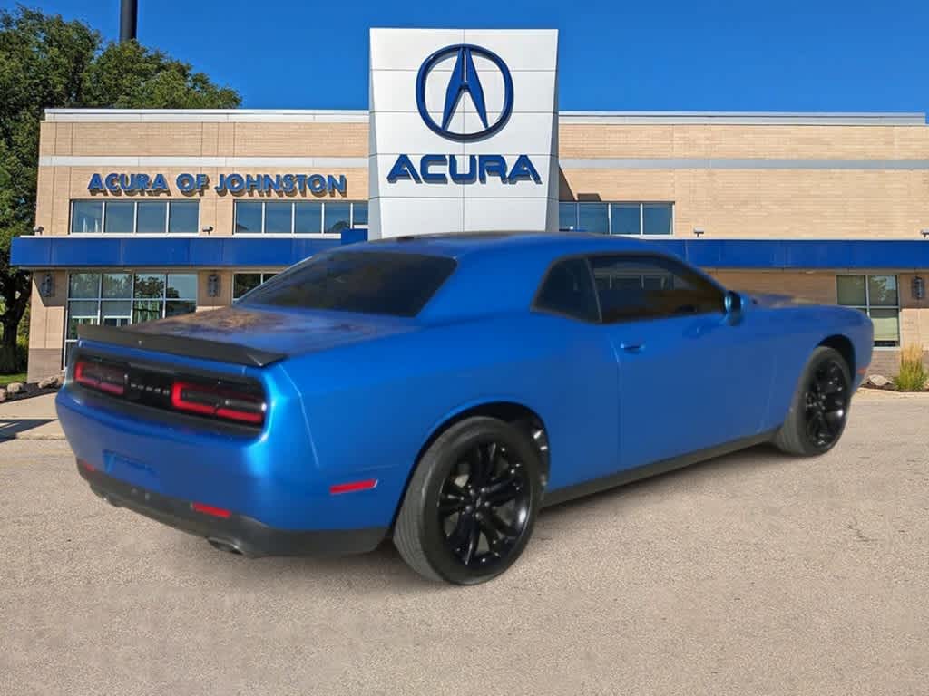 2018 Dodge Challenger SXT 8