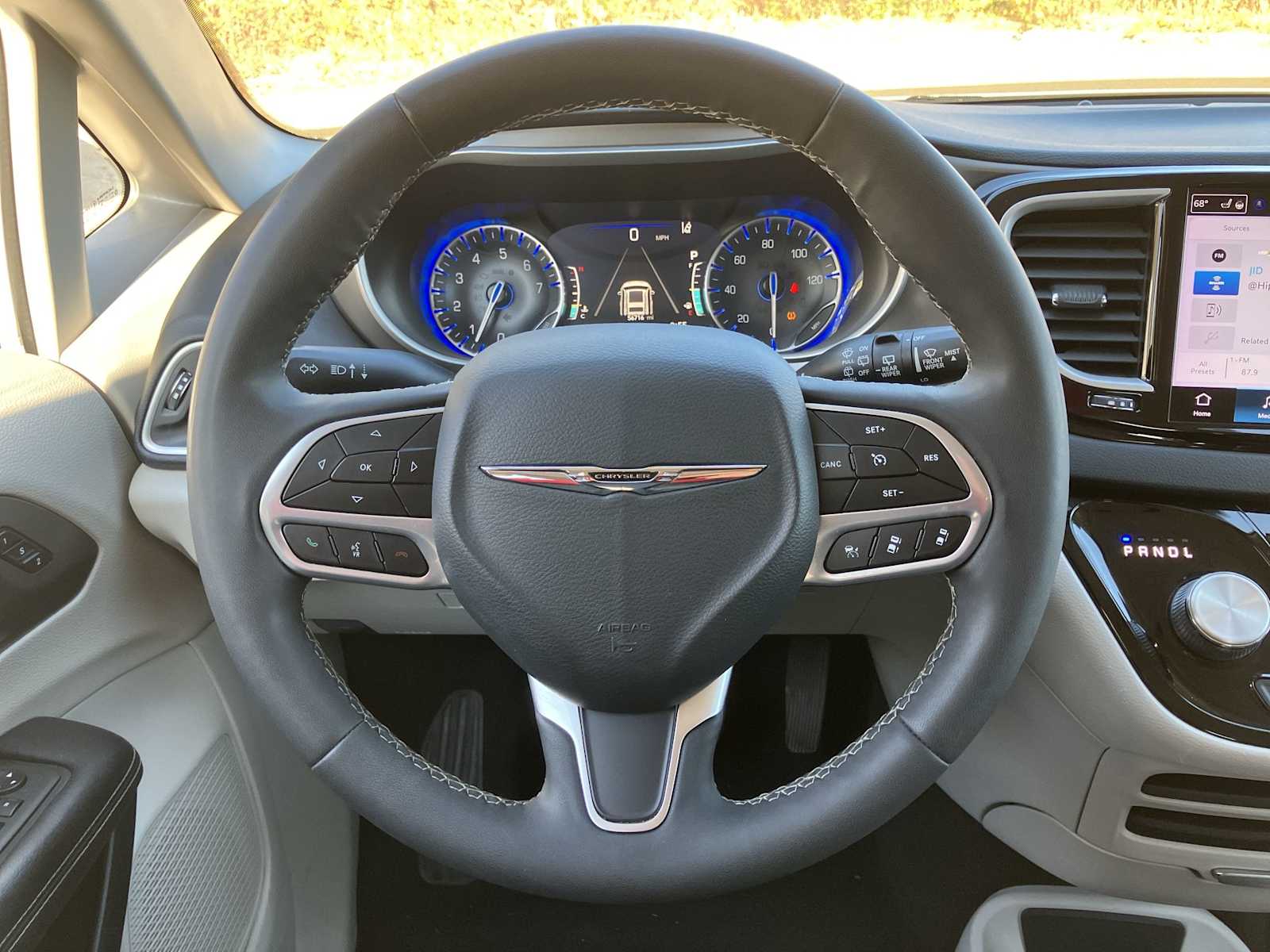 2022 Chrysler Pacifica Touring L 20