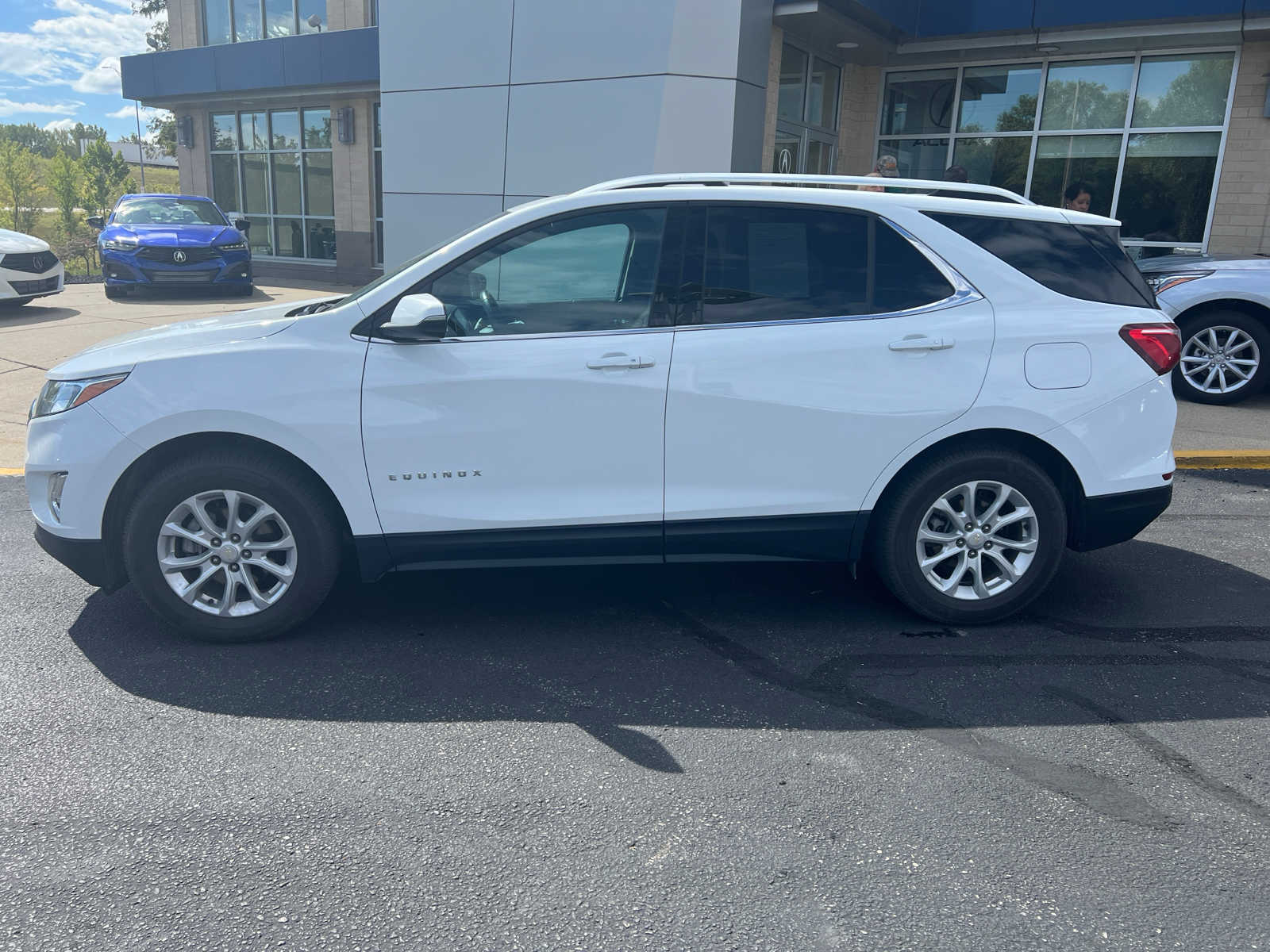 2018 Chevrolet Equinox LT 2