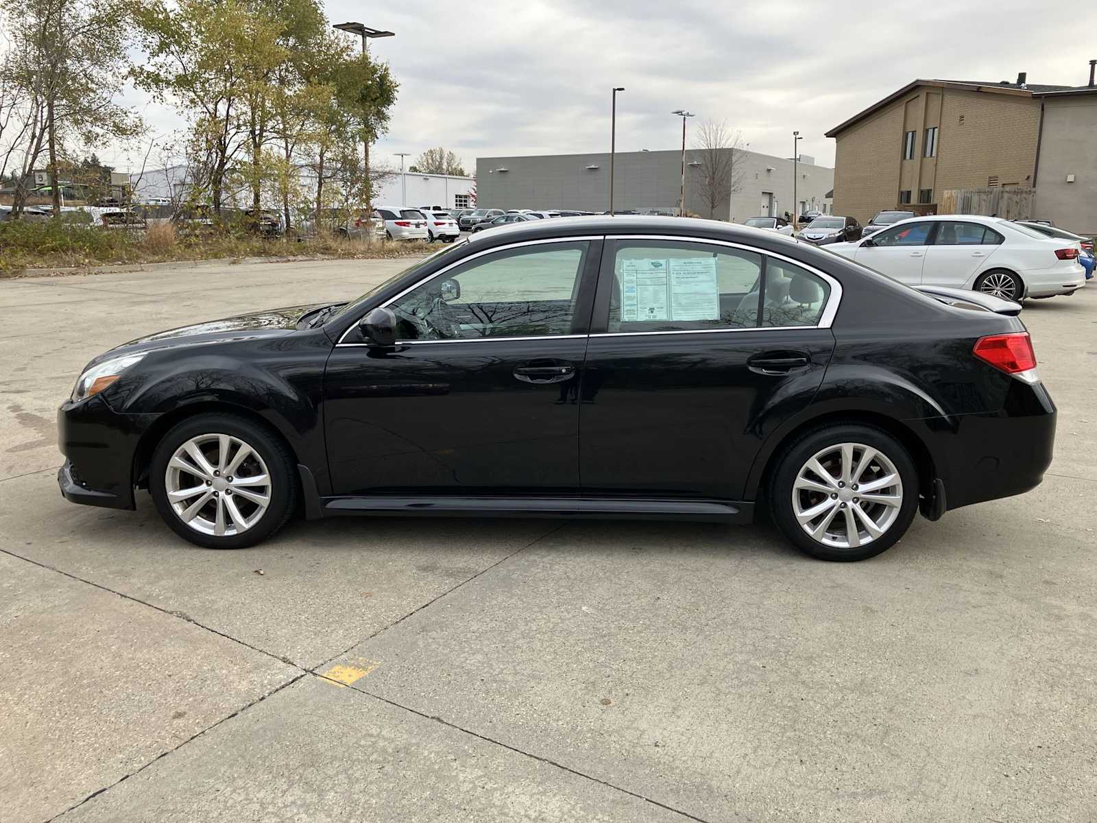 2013 Subaru Legacy 2.5i Premium 10