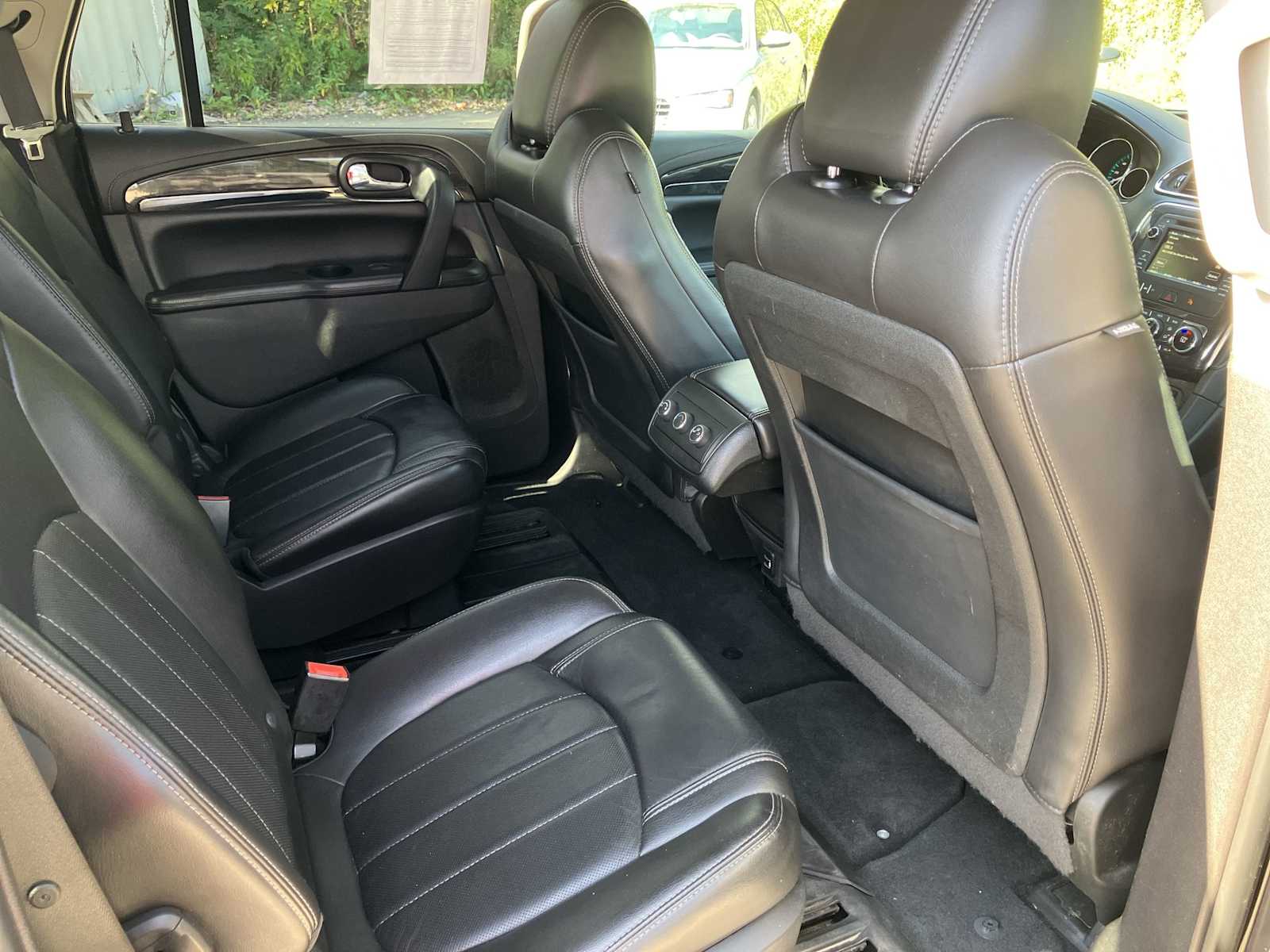 2016 Buick Enclave Leather 18