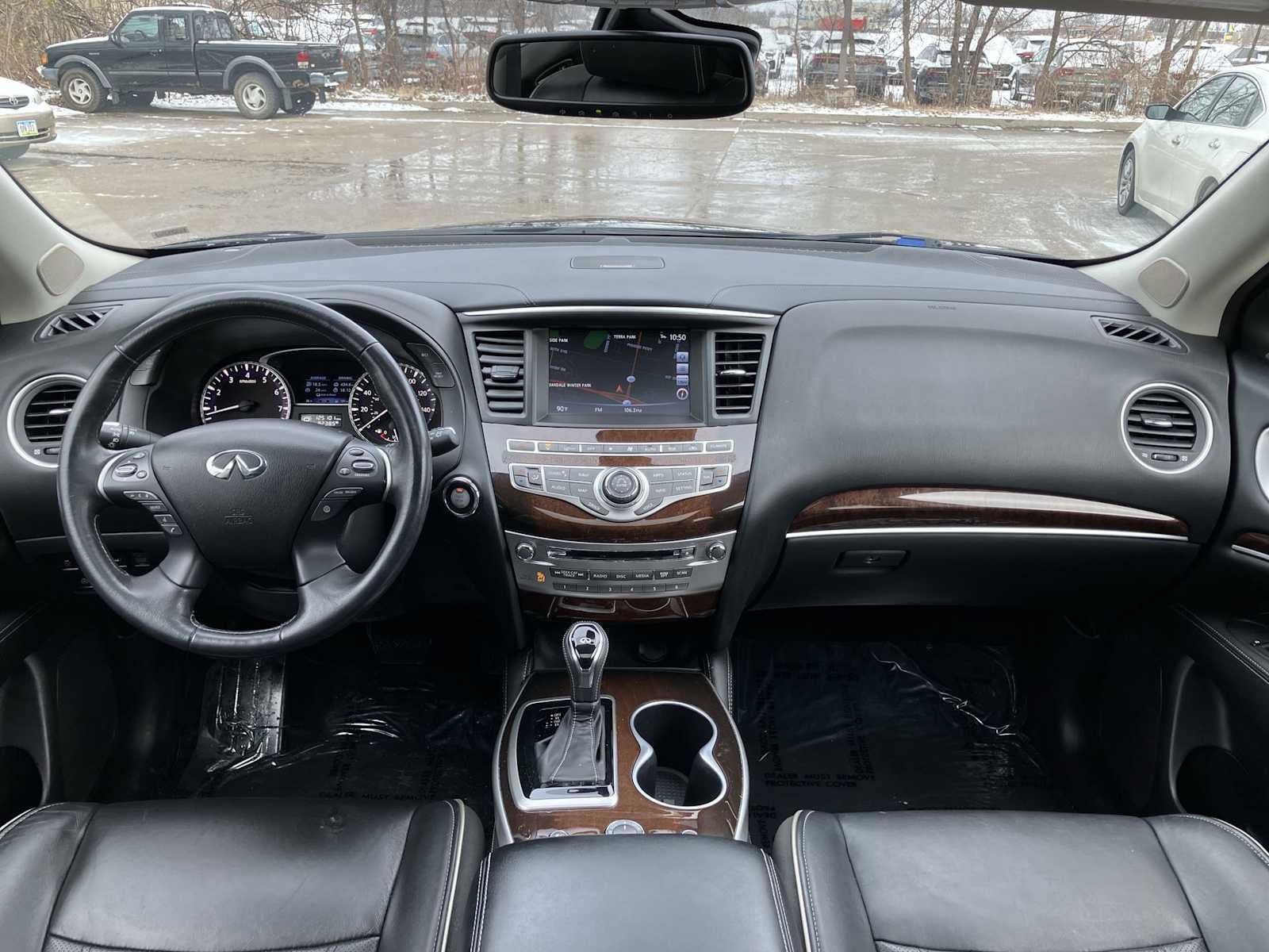 2017 INFINITI QX60  12