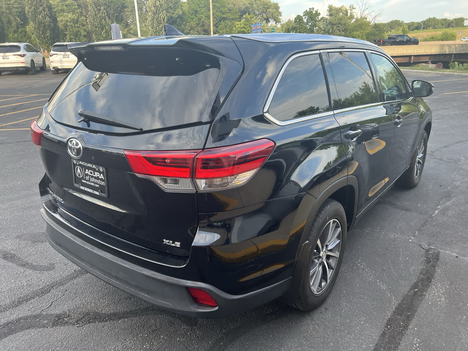 2018 Toyota Highlander XLE 14