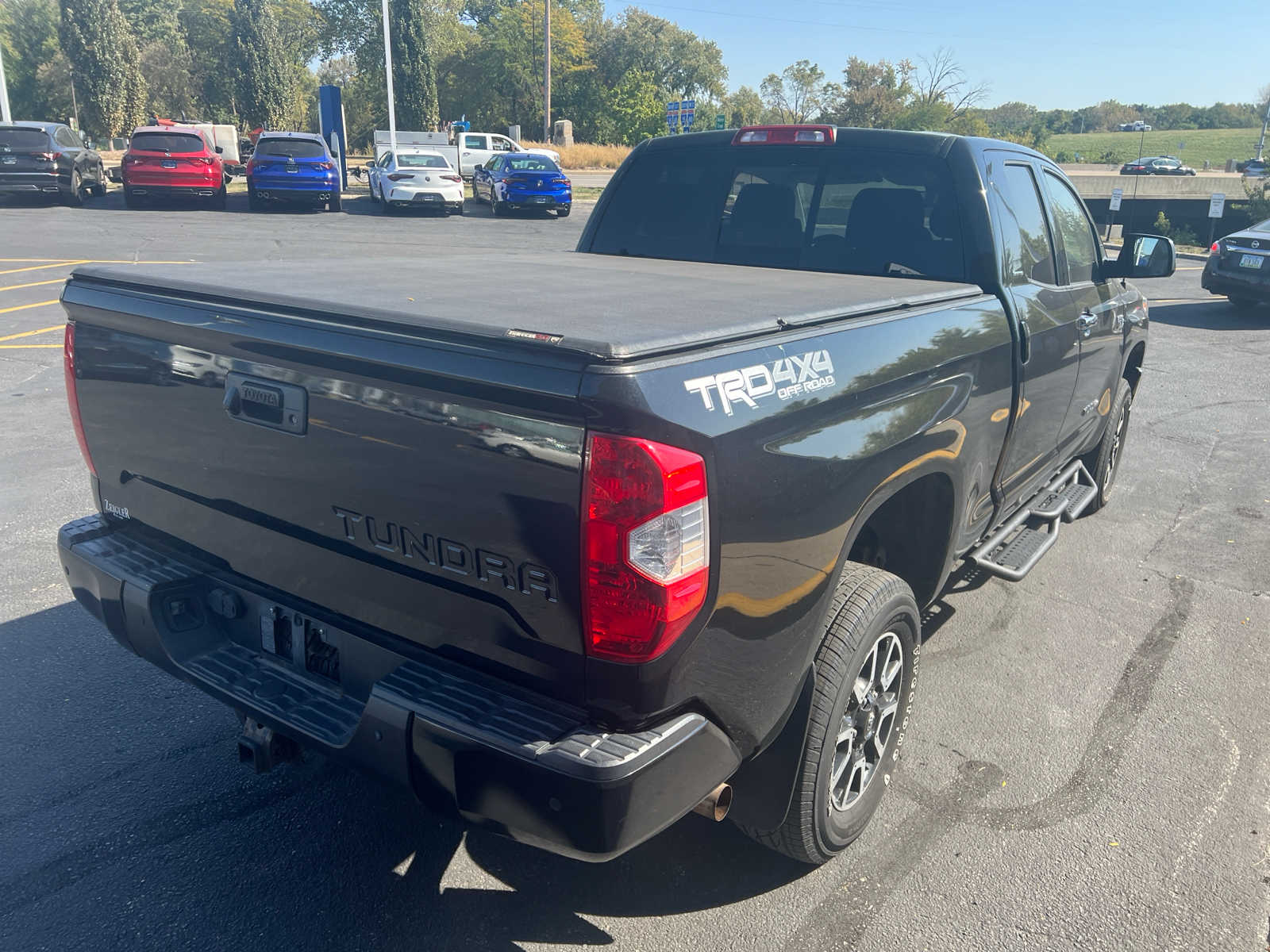 2018 Toyota Tundra Limited Double Cab 6.5 Bed 5.7L 17