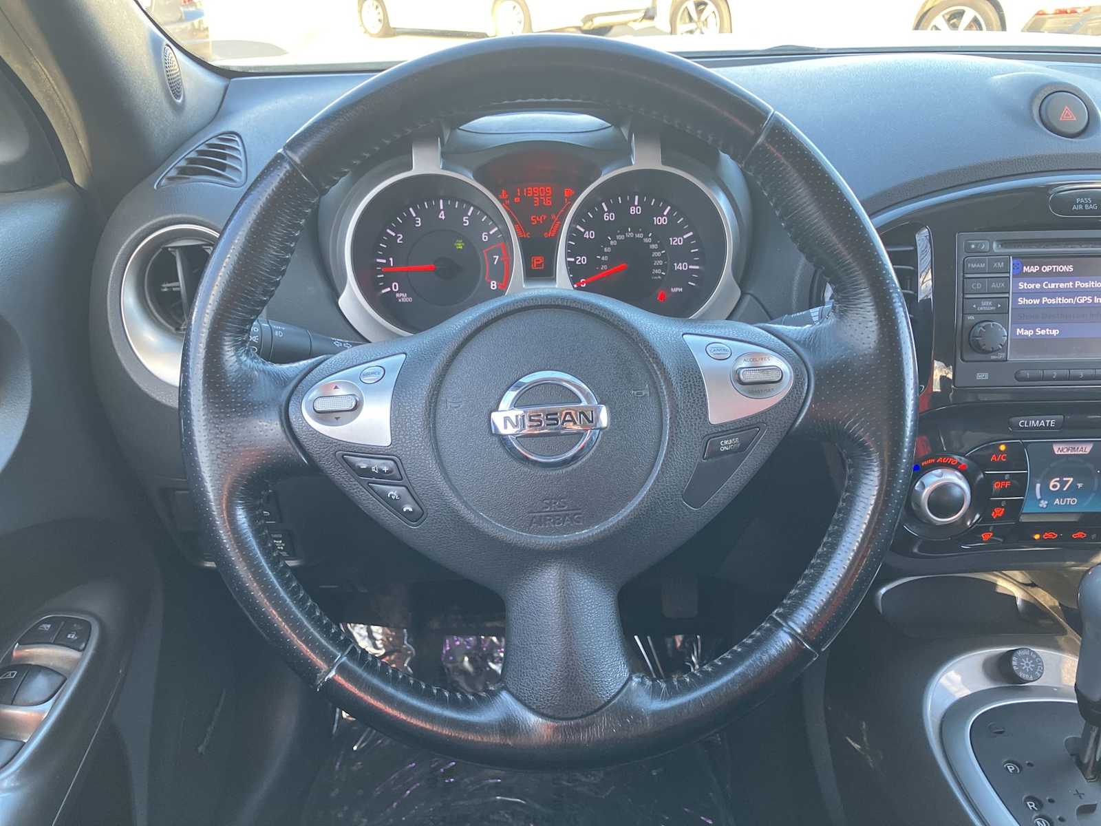 2013 Nissan JUKE SL 19