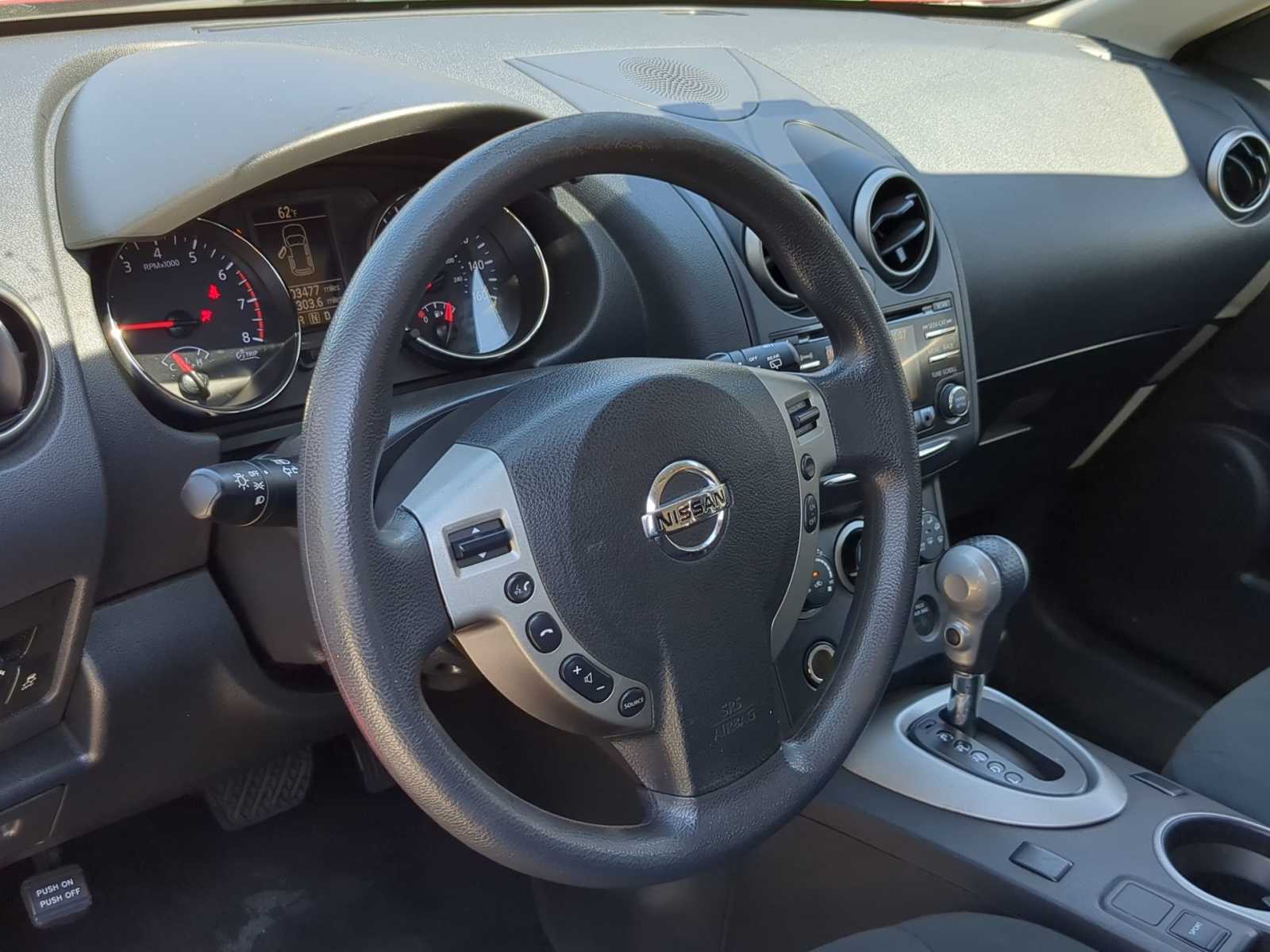 2015 Nissan Rogue Select S 10