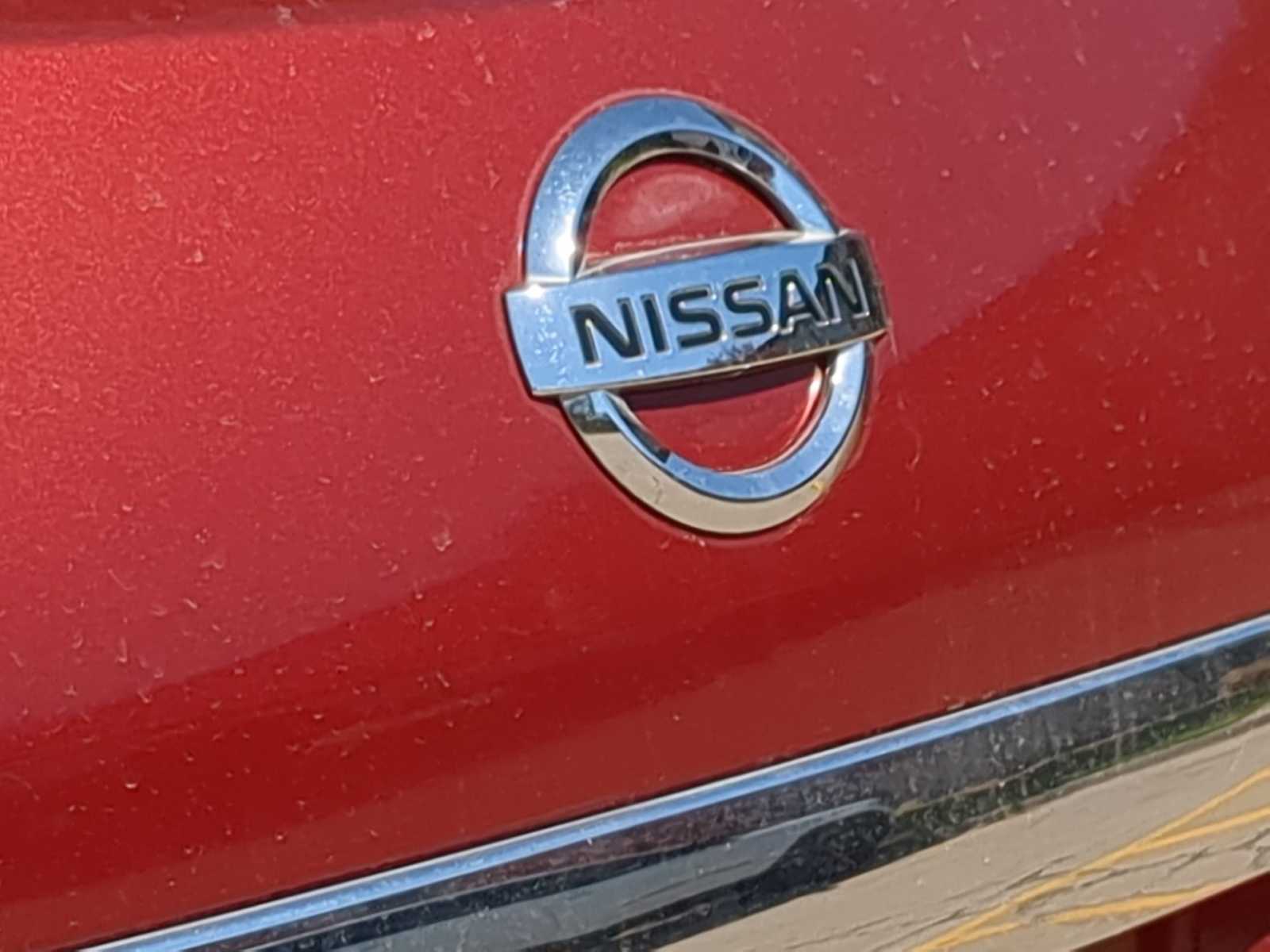 2015 Nissan Rogue Select S 12