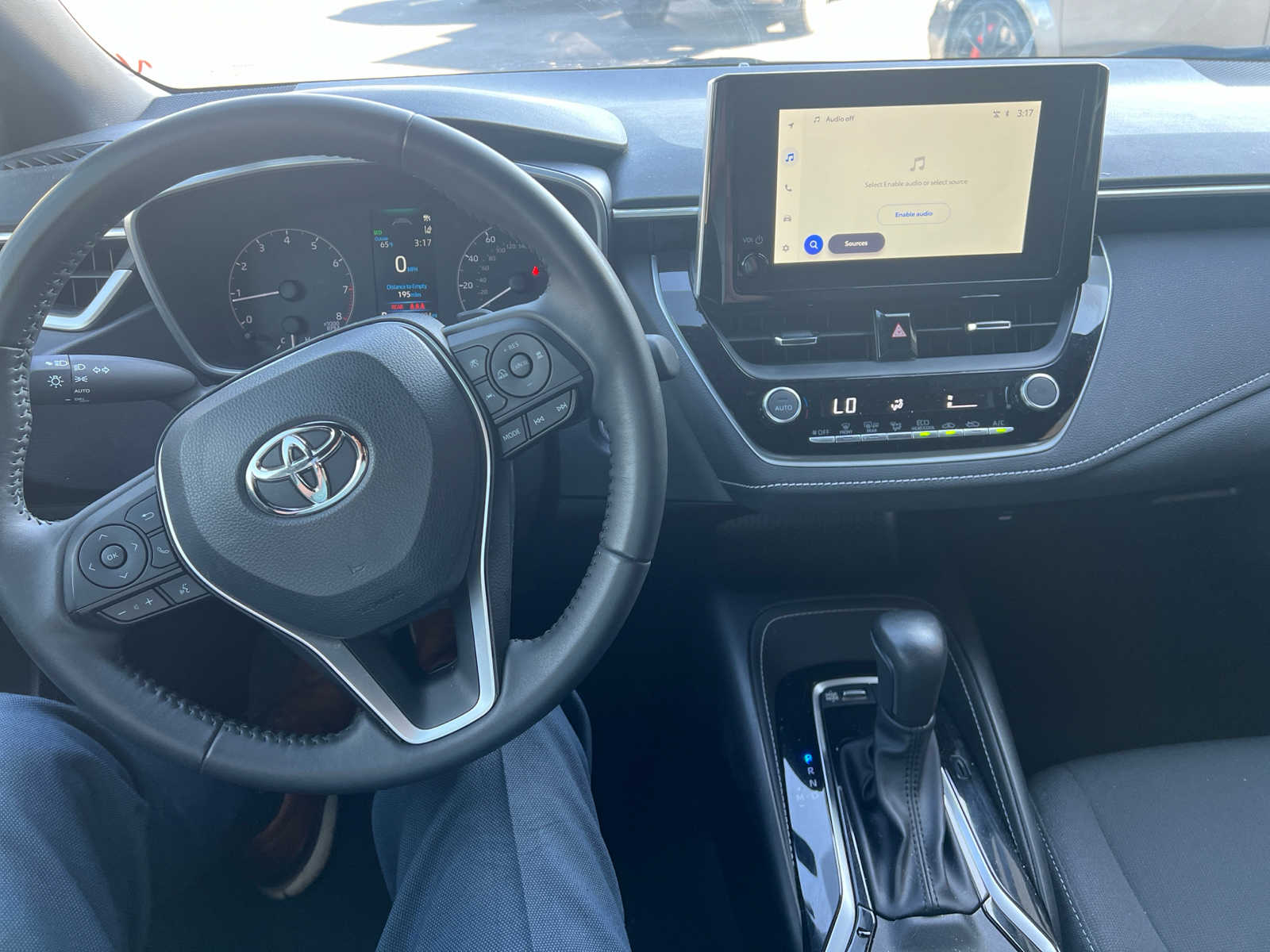 2023 Toyota Corolla SE 26