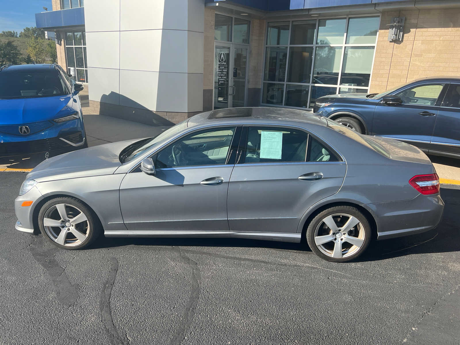 2010 Mercedes-Benz E-Class E 350 Luxury 3