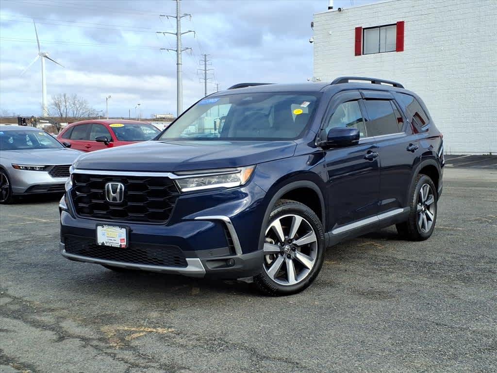 2025 Honda Pilot Touring AWD
