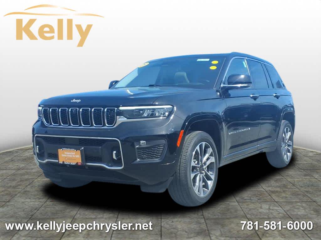 Diamond Black Crystal Pearlcoat 2023 Jeep Grand Cherokee Overland 4WD SUV / Crossover Four-Wheel Drive 8-Speed Automatic