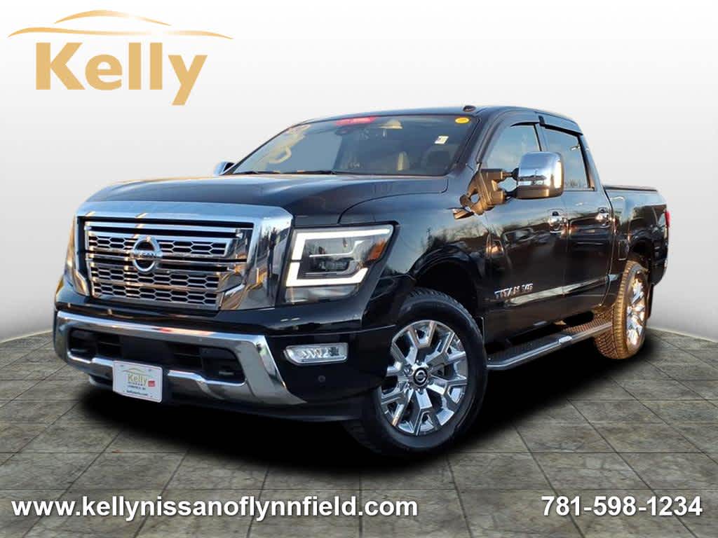 2020 Nissan Titan SL Crew Cab 4WD