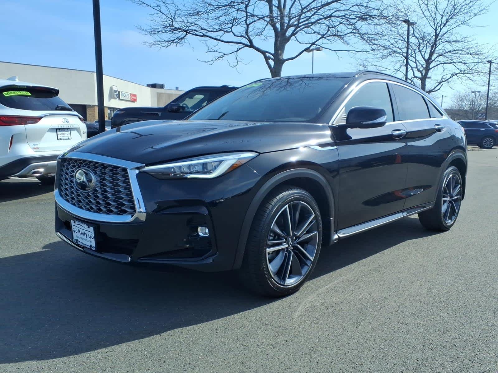 2025 INFINITI QX55 Essential AWD