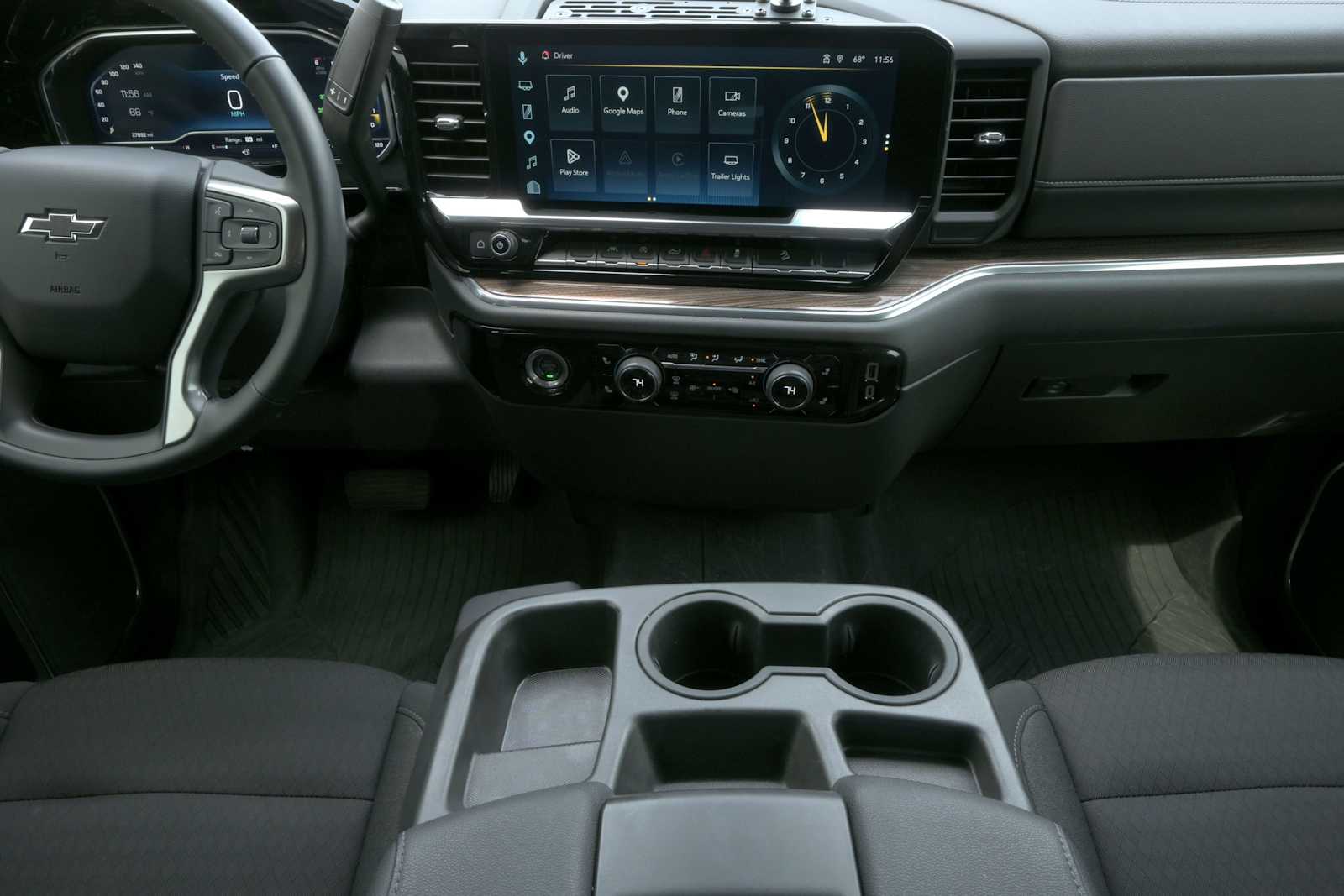 View vehicle photo 7