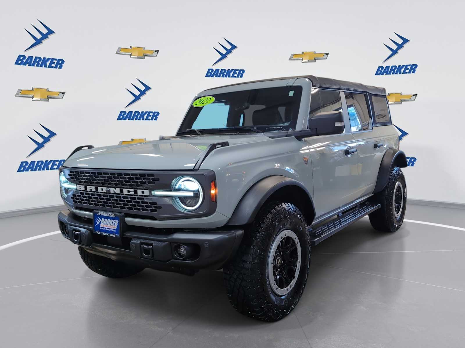 Cactus Gray 2022 Ford Bronco Badlands Advanced 4-Door 4WD SUV / Crossover Four-Wheel Drive Automatic