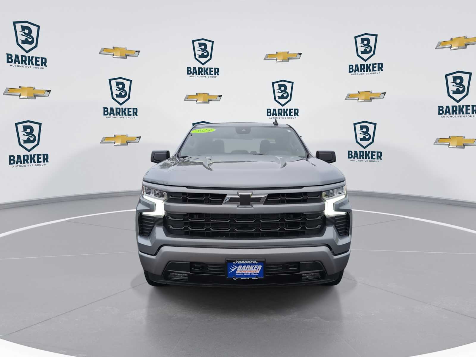 View vehicle photo 3