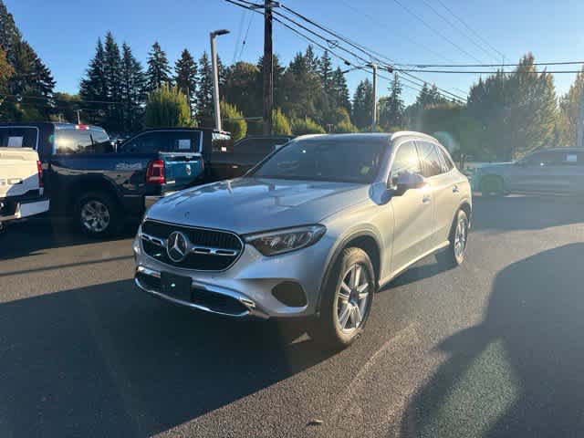 2023 Mercedes-Benz GLC 300