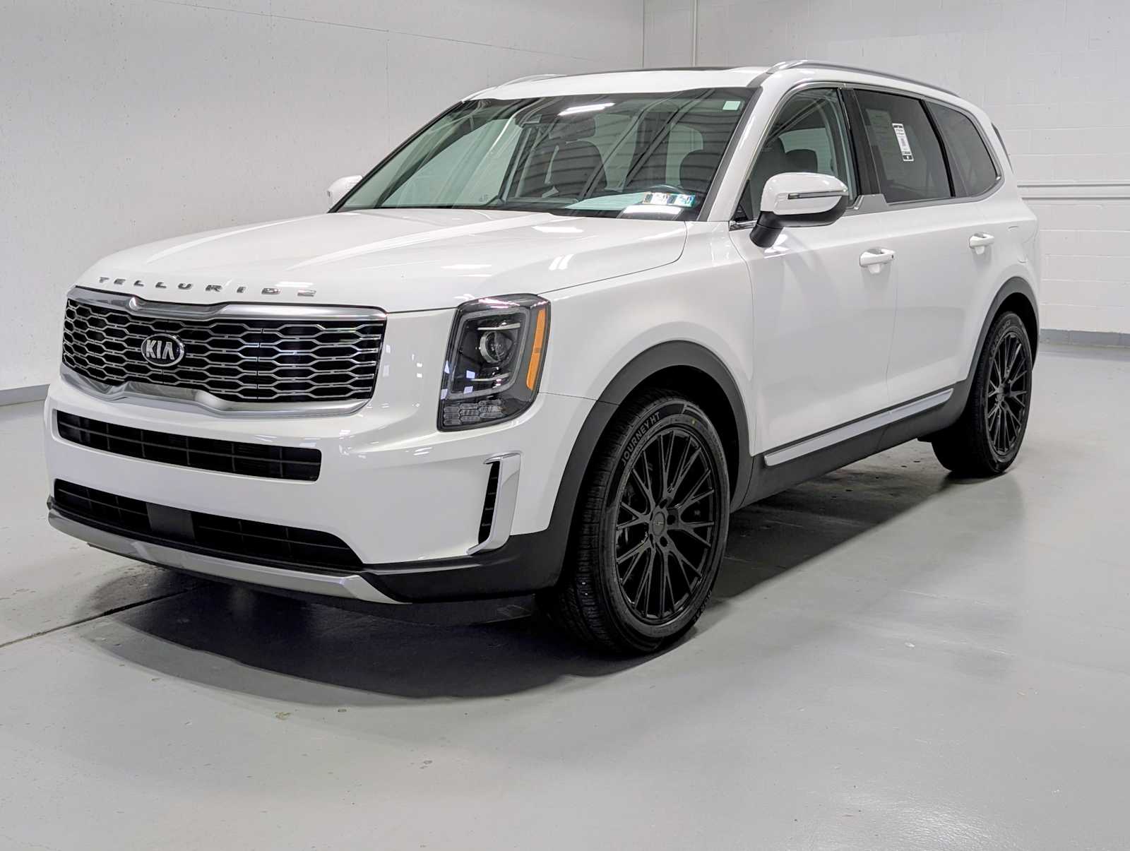 Snow White Pearl 2020 Kia Telluride SUV / Crossover All-Wheel Drive 8-Speed Automatic