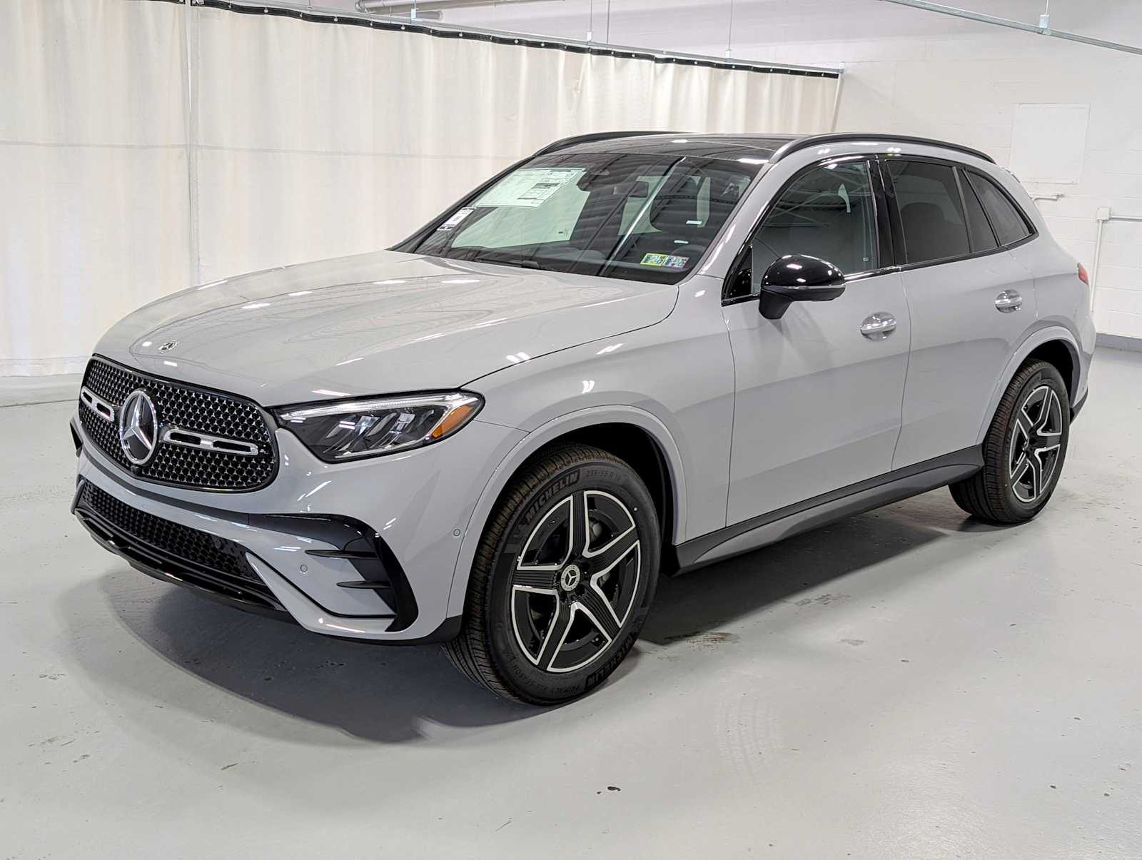 2025 Mercedes-Benz GLC GLC 300
