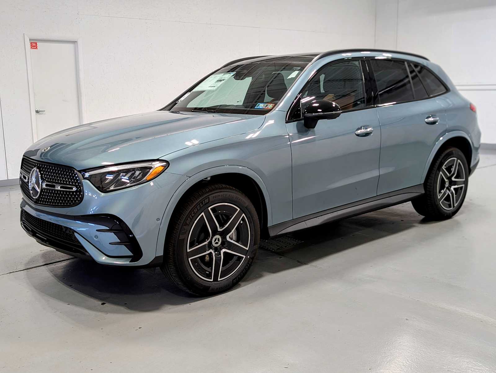 2025 Mercedes-Benz GLC GLC 300