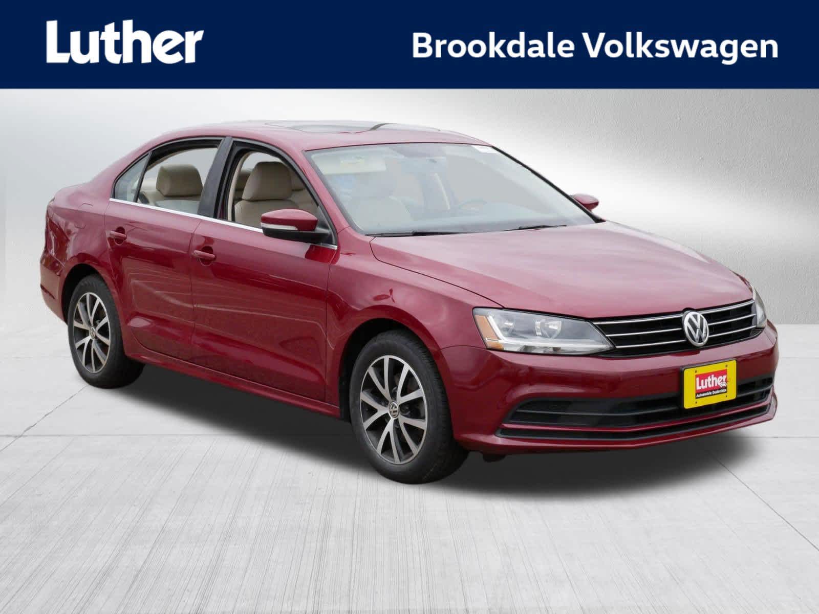 CARDINAL RED ME 2017 Volkswagen Jetta 1.4T SE FWD Sedan Front-Wheel Drive 5-Speed Manual