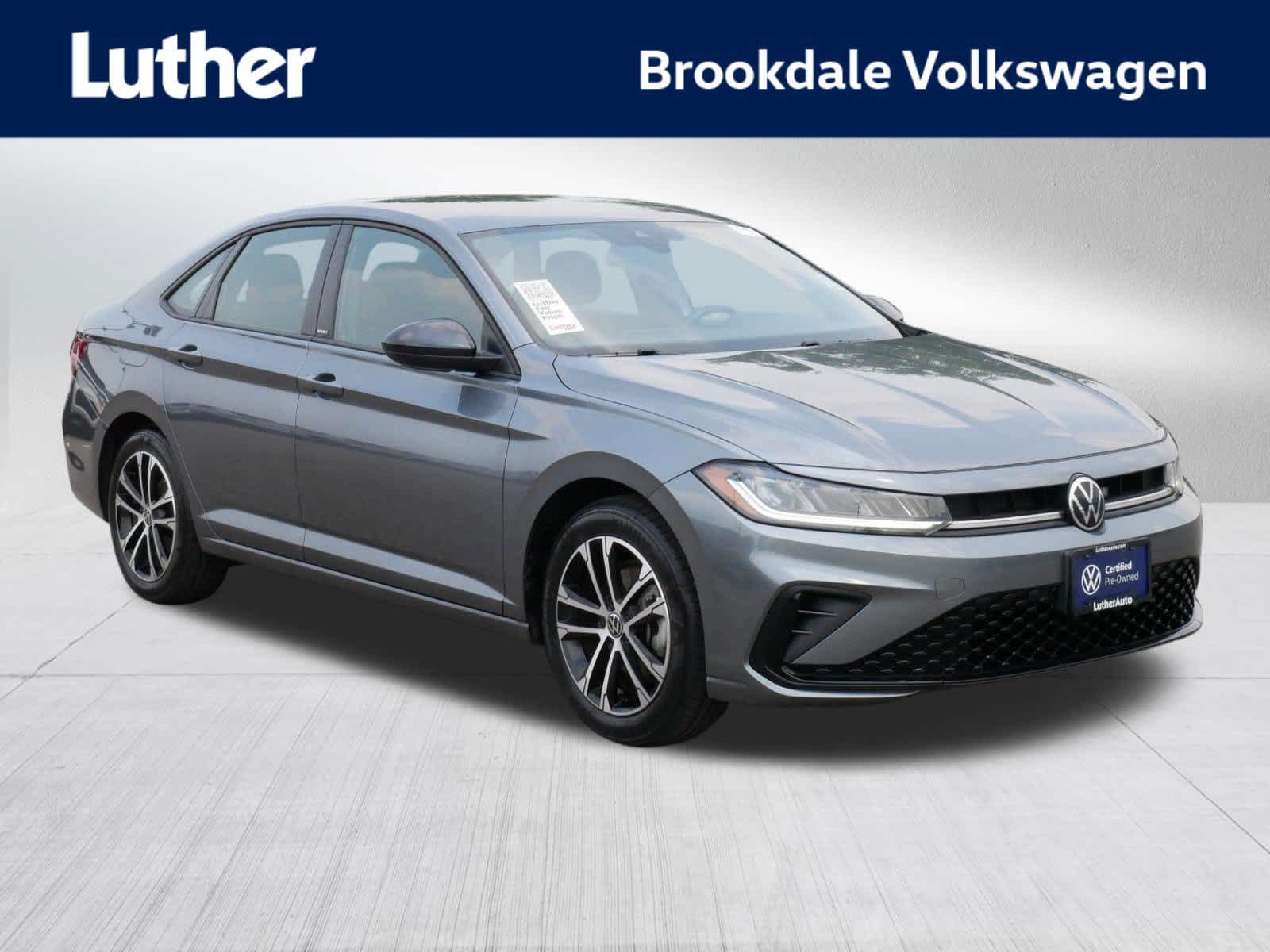 Gray 2025 Volkswagen Jetta Sedan Front-Wheel Drive 8-Speed Automatic