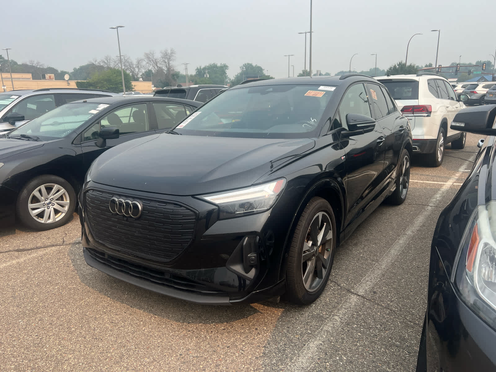 2024 Audi Q4 e-tron quattro Premium Plus 55
