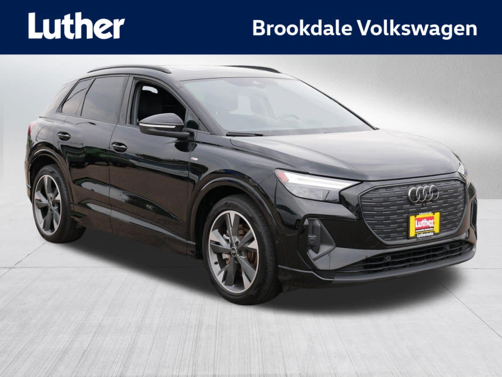 2024 Audi Q4 e-tron quattro Premium Plus 55