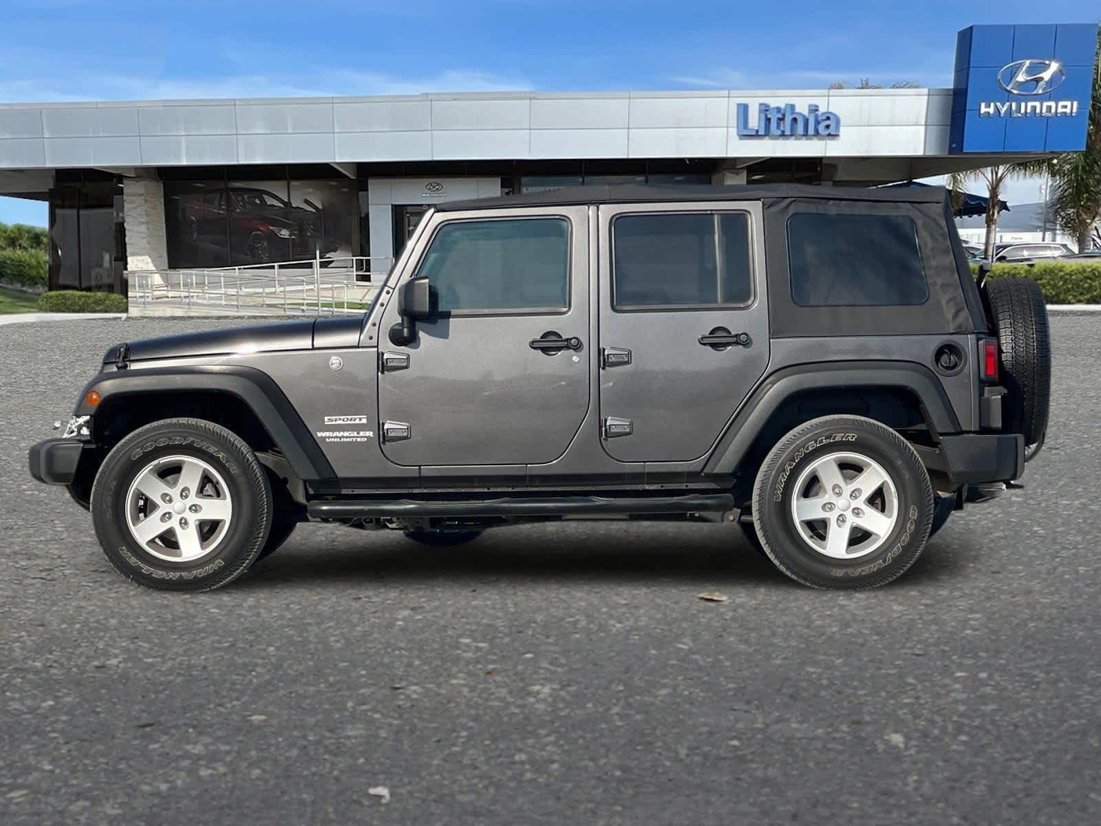 2017 Jeep Wrangler Unlimited Sport 5