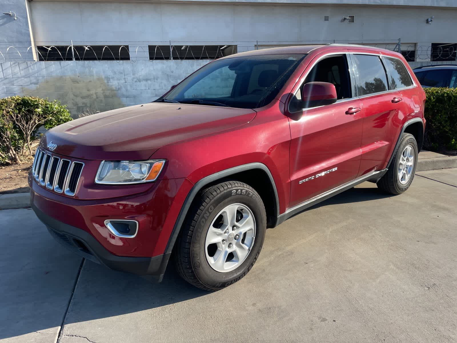 2014 Jeep Grand Cherokee Laredo 2