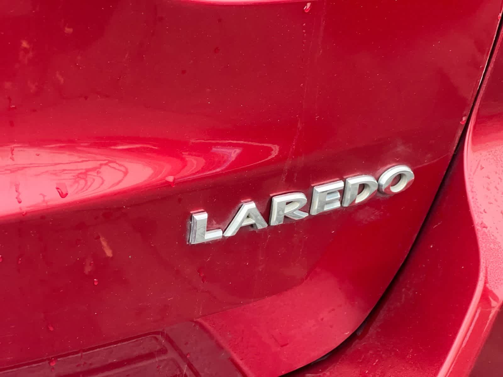 2014 Jeep Grand Cherokee Laredo 26